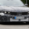 ついに「BMW M3」が電気で走る！ 4モーターを収める肉厚フェンダーが露出 画像