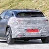 ルノー メガーヌ E-Tech 改良新型のプロトタイプ