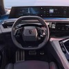 プジョー3008新型（ハイブリッド）