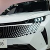 プジョー3008GT ハイブリッド
