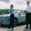 メルセデスベンツ『GLC』次期型のEVプロトタイプに試乗したオラ・ケレニウスCEO