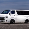 TE37SB Black Shadow LTD. × TOYOTA ハイエース