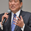 石破茂／「夢叶う、福井県（魔法のじゅうたん篇・考古学者篇）」「あの頃のわたしへ」完成披露上映イベント