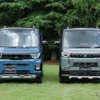 三菱 デリカミニ 新型（左）と従来型（右）のフロントマスク