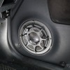 ドアパネルを大きく加工してアウターバッフル化したドア。ユニットはモレルのスプリーモMW6を用いる。
