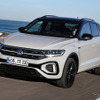 VWの小型SUV『Tロック』、装備充実の「Meisterwerk」設定…429万9000円から 画像