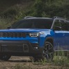 ジープ初の1.6リットルターボハイブリッド搭載、SUV『チェロキー』新型が四角い新デザインで登場 画像