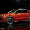 VW『T-Roc』新型、全車マイルドハイブリッドに…全長120mm拡大で快適性向上 画像