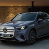「いかついフェイスに驚いた」メルセデスベンツ『GLC』新型の内外装に反響！「スクリーンでかすぎる」の声も 画像