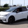 アウディ A1 ＆ Q2 後継のEVプロトタイプ