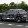 BMW iX5 次世代型のプロトタイプ