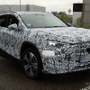 メルセデスベンツ GLA 次世代型のプロトタイプ