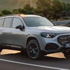 メルセデスベンツの小型3列シートSUV『GLB』に新型、まずはEVがデビュー…航続最大631km 画像
