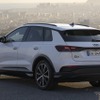 アウディ Q4 e-tron 現行