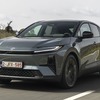 トヨタのEV最長の航続607km、『C-HR+』欧州納車開始…SUVクーペデザイン 画像