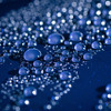 撥水力が非常に高く、水玉の高さに驚かされる