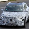 メルセデスAMG GLA 45S 次期型のプロトタイプ