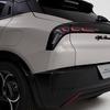 アルファロメオ『ジュニア イブリダ』の限定車「Avorio Classico（アヴォリオ クラシコ）」