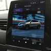 センターディスプレイはAndroidAutoやCarPlayの表示、車両設定、エコランコーチングなど多様なモードを持つ