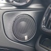 ドア上部の純正位置にはバッフル面を加工してミッドロー（モレルのハイブリッドMW4）をインストールする。