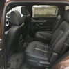 2列目シートは2人掛けのキャプテンシートと3人掛けのベンチシートがある。今回のテスト車は前者