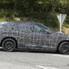 BMW iX5 M 市販型のプロトタイプ