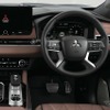三菱 アウトランダーPHEV 現行
