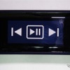 スマートフォンの音楽プレーヤーをコントロールすることも可能だ。