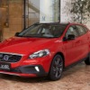 ボルボ V40クロスカントリー アン ミカセレクション