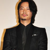 綾野剛／『64 -ロクヨン- 前編』舞台挨拶