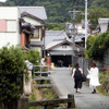 伊勢神宮、内宮と外宮を結ぶ旧街道・古市参宮街道を歩く。猿田彦神社や麻吉旅館を訪ねた（AIR & BUS成田発伊勢行きツアー）