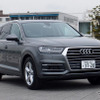 アウディ Q7