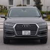 アウディ Q7