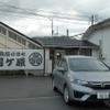 JR関ヶ原駅にて。駅前にいきなり徳川、石田の旗印がドーンと。