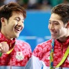萩野公介（右）と瀬戸大也