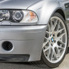 「M3 CSL」（2003）「E46」をベースにした3代目だ。6速SMGIIを採用し、カーボン素材のボディは大幅に軽量化され、M3は次のステージへ。3.2リットル直列6気筒DOHCエンジン最高馬力 360ps