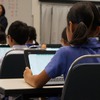 生徒のタブレットへの集中度も高い（国語・青山先生）