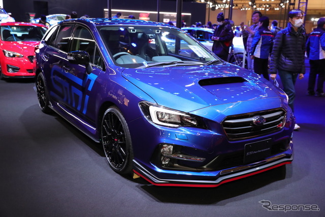スバル レヴォーグ STI スポーツ - STI パフォーマンス（東京オートサロン2017）