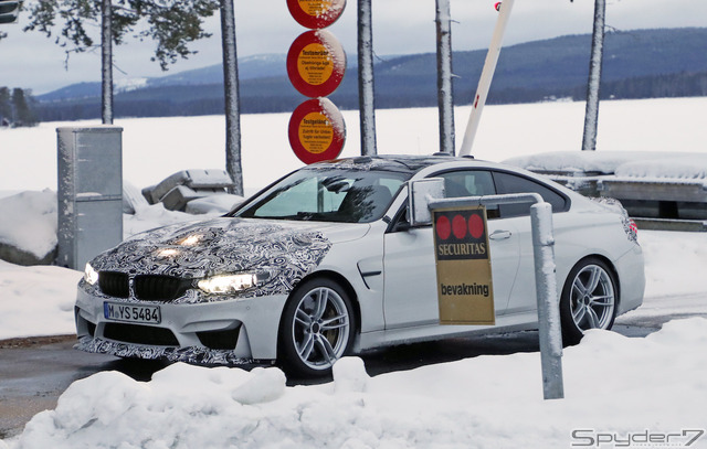 BMW M4CS スクープ写真