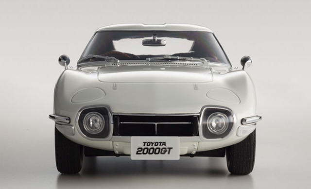 京商 samuraiシリーズ トヨタ2000GT（1/12スケール）