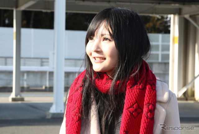 クルマ系ユーチューバー女子“おつぽん”