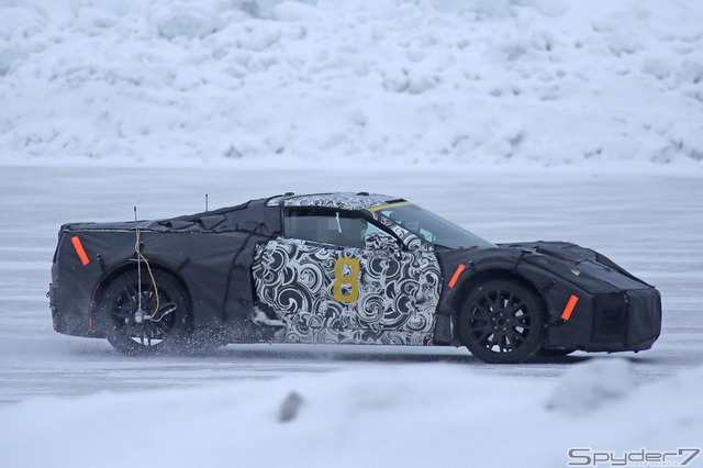 シボレー　コルベットC8 ZR1スクープ写真