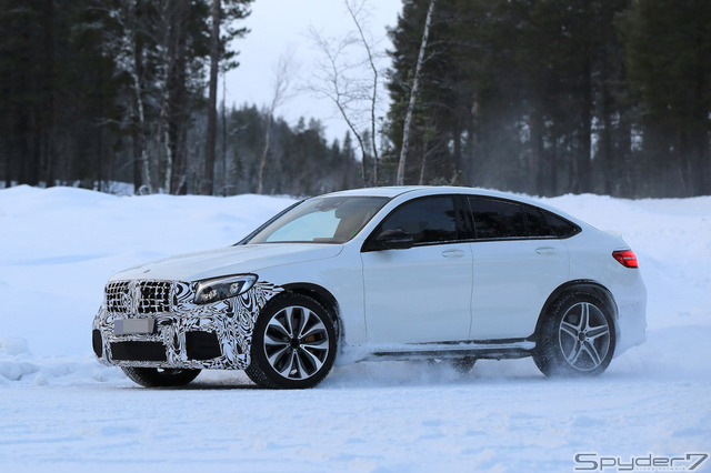 メルセデス AMG GLC63 クーペスクープ写真