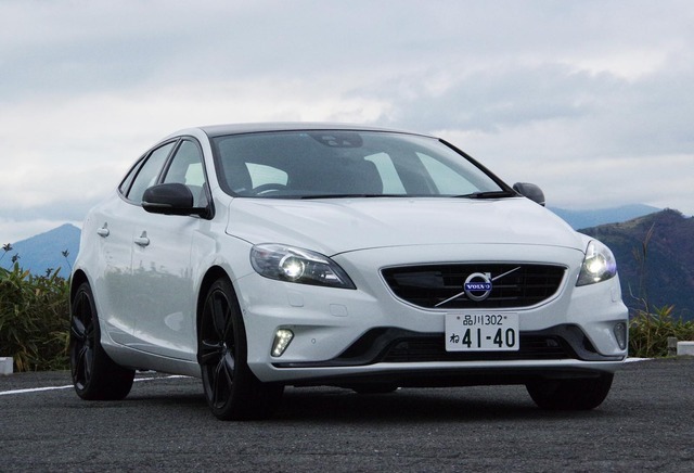 ボルボ V40 T5 Rデザイン カーボン・エディション