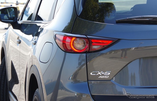 マツダ CX-5 SKYACTIV-G 25S（2.5リットルガソリン）
