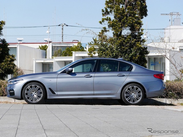 BMW 540i Mスポーツ