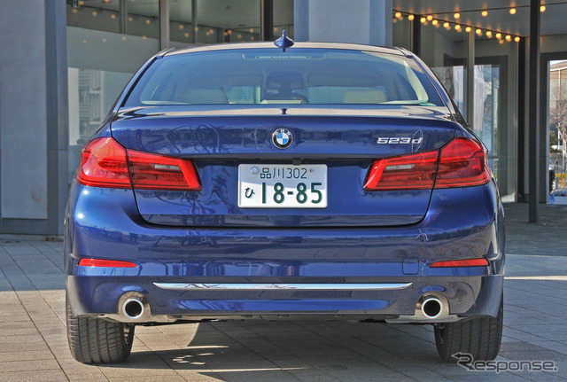 BMW 523dラグジュアリー