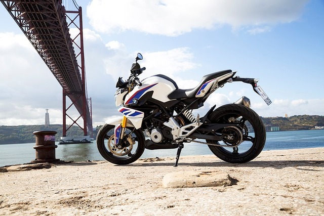 発表間近とウワサされるBMW Motorrad G310R。