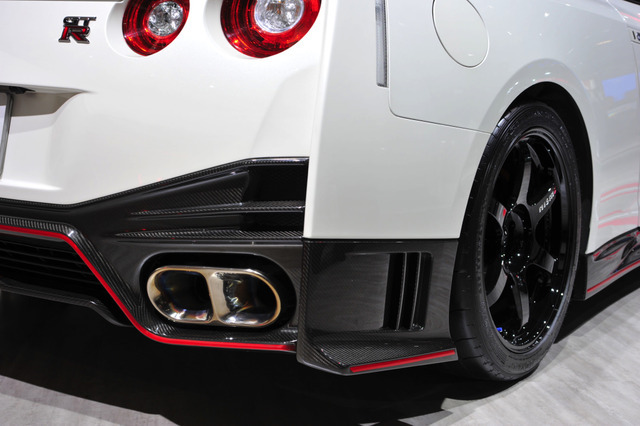 日産 GT-R NISMO（東京モーターショー15）