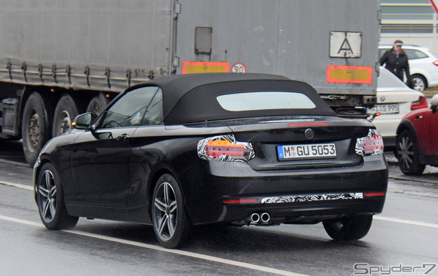 BMW2シリーズカブリオレスクープ写真
